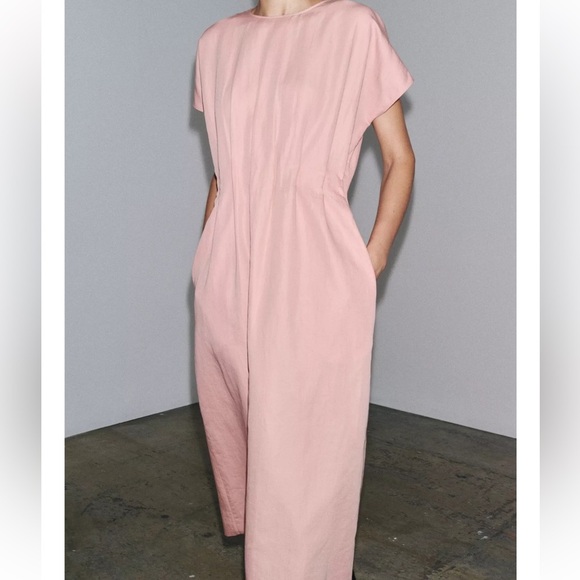 Zara ZW collection pleated midi dress - Picture 3 of 8